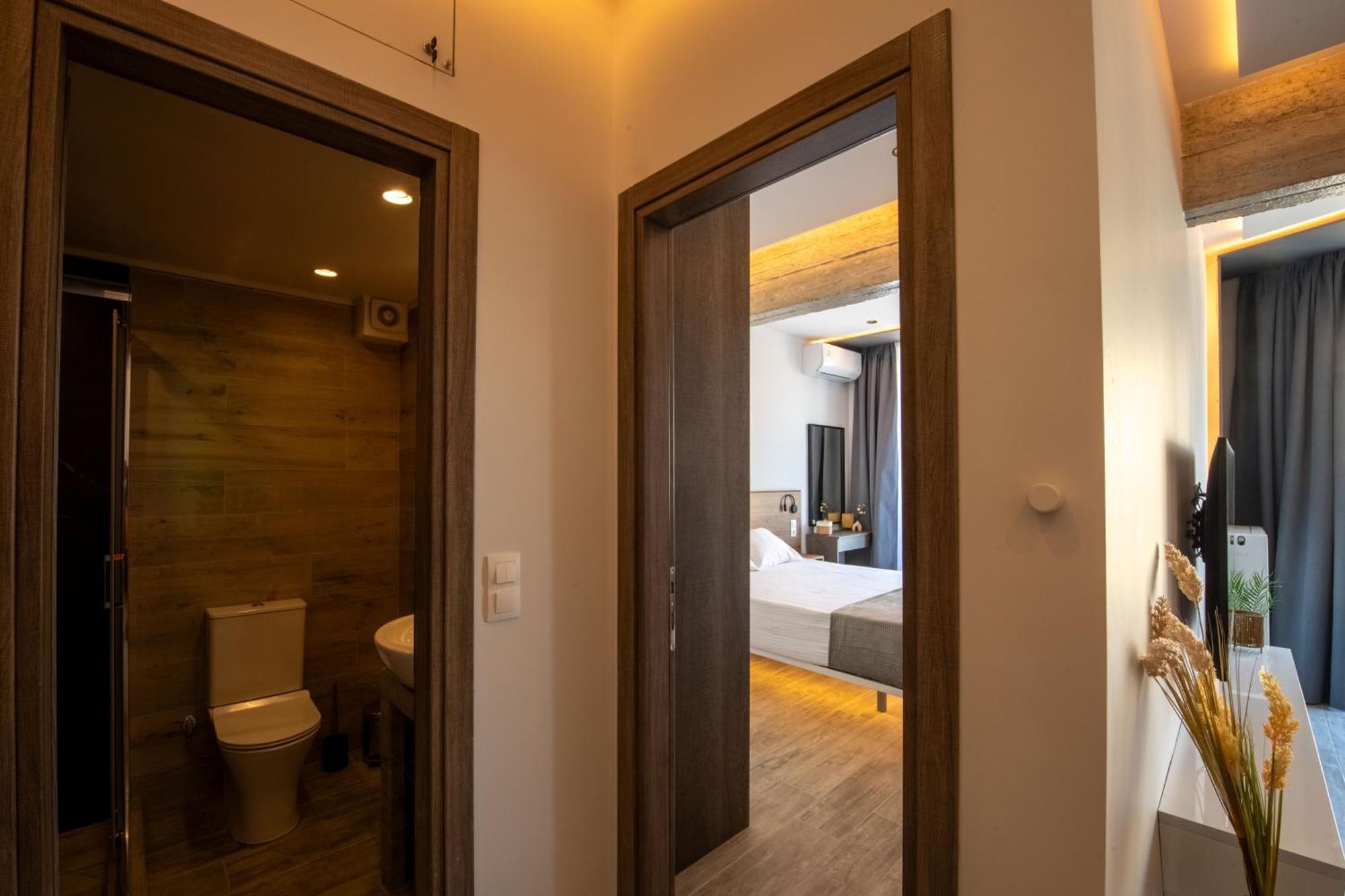 Skia Luxury Living Above The Walls Apartment *