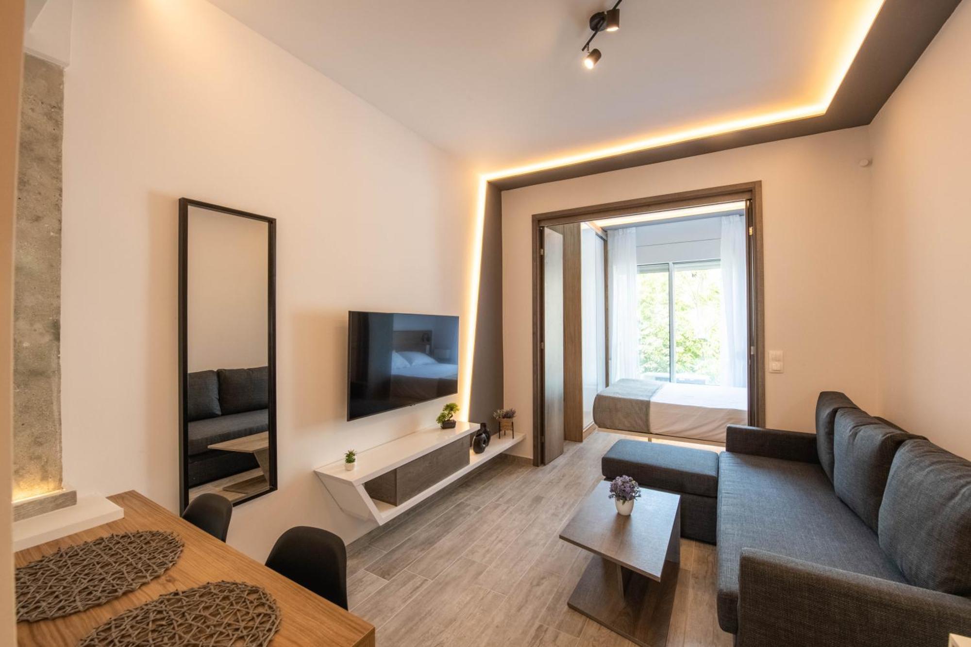 Skia Luxury Living Above The Walls Apartment *