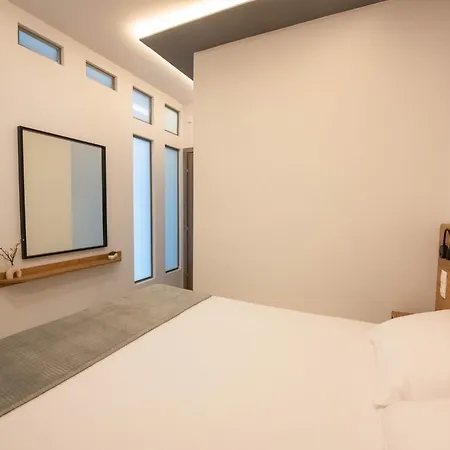 Skia Luxury Living Above The Walls Soluň Exteriér fotografie
