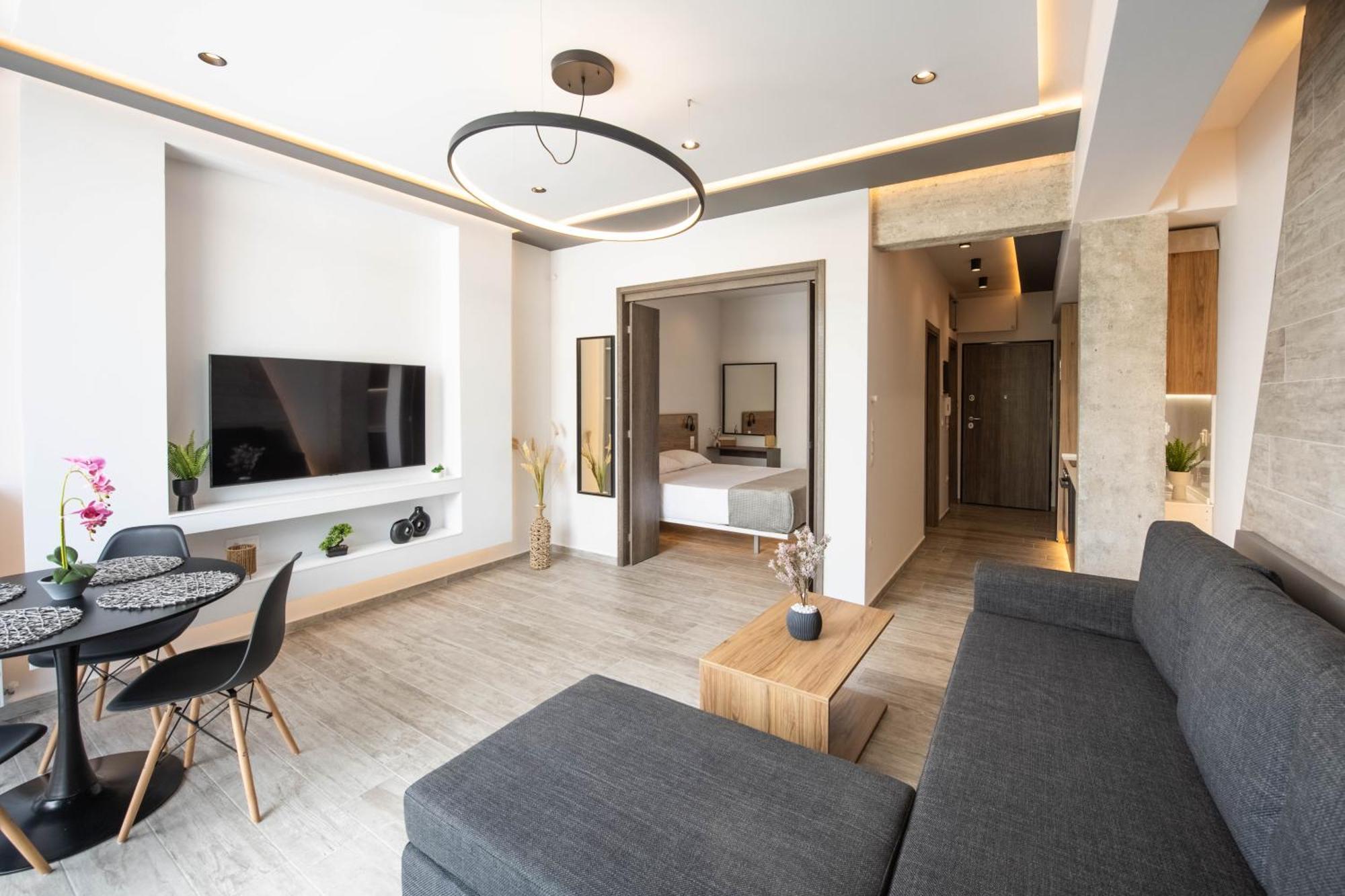 Skia Luxury Living Above The Walls * Soluň